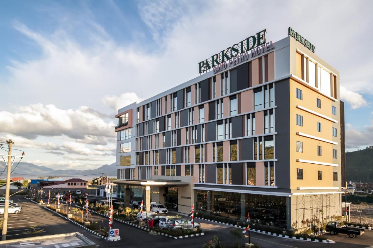 Parkside Gayo Petro Hotel Takengon Exterior foto